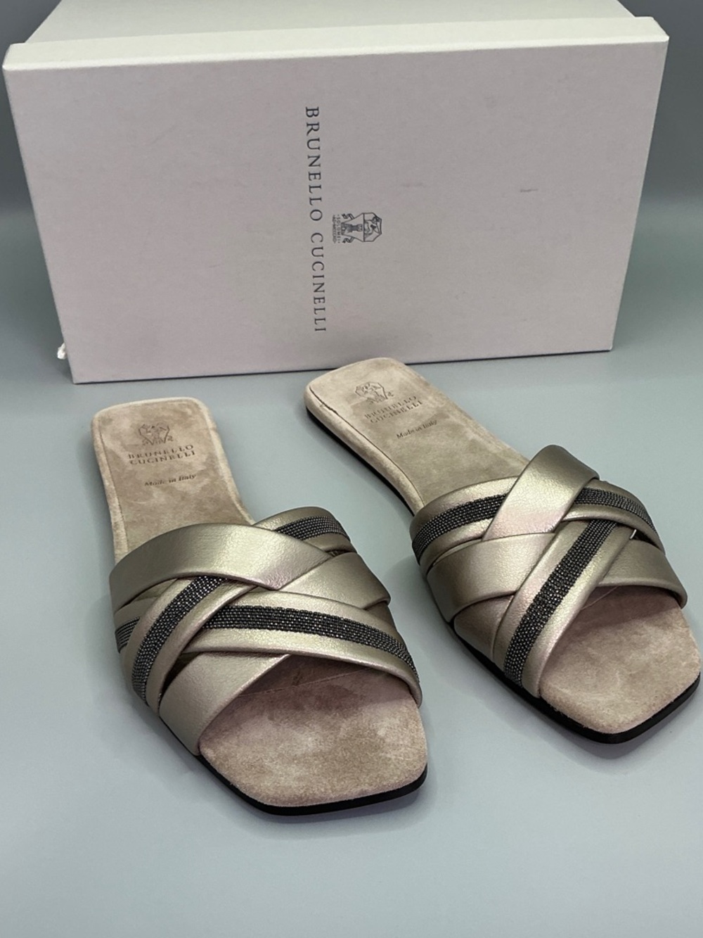 NWT Brunello Cucinelli Metallic Champagne Leather Slide Mules size 39 fit 8-9 US